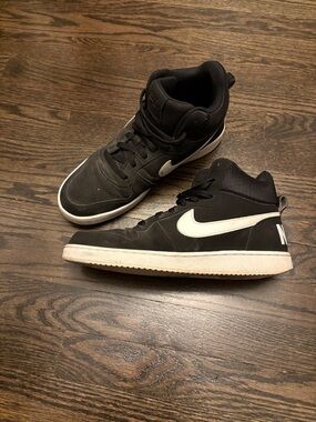 Nike Kids Black Sneakers with White Swoosh